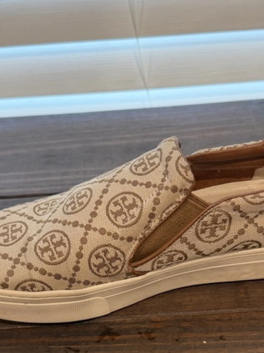 Tory Burch tory burch